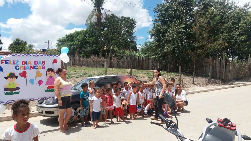 Creche Doce Lar realiza festa em comemoração ao dia das crianças