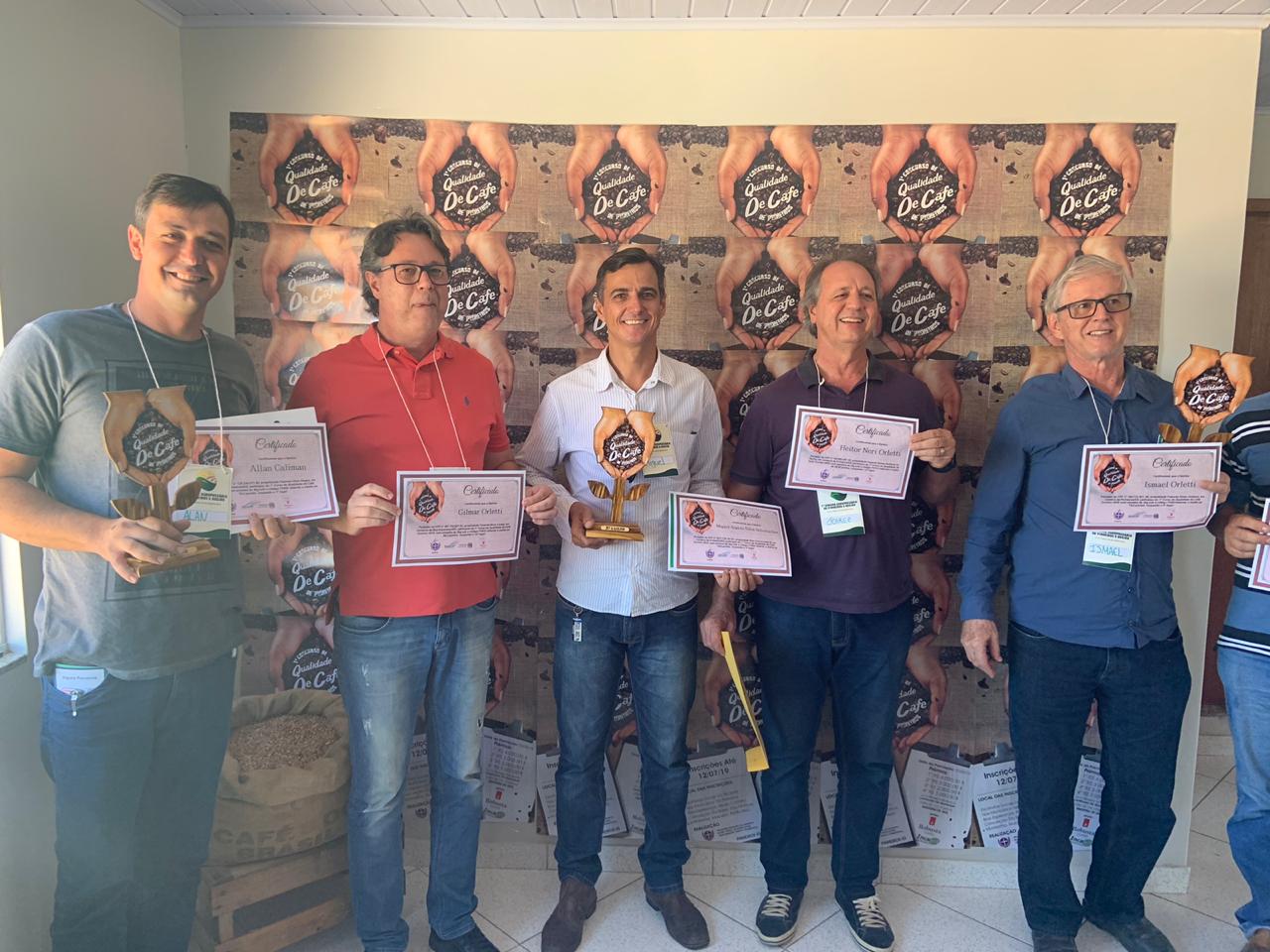 Produtor de Pinheiros vence 1º Concurso de Qualidade de Café Conilon